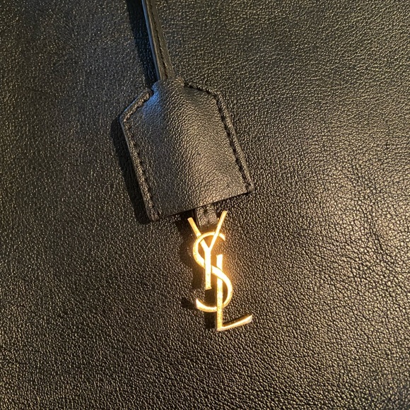 YSL black shopping tote - Picture 9 of 11